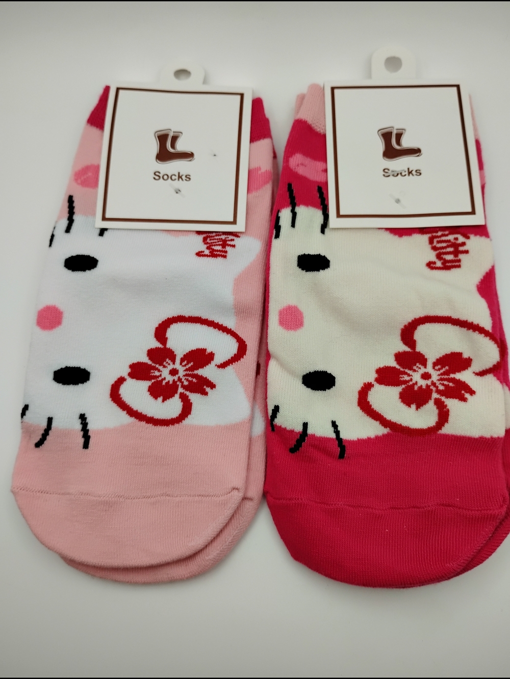 Hello Kitty Pink & Red Ankle Socks - 2 Pack